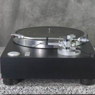 YAMAHA GT-750 Direct Drive Record Player Turntable in Very Good Condition image 11