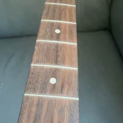 Squier Loaded Stratocaster Maple Neck, Laurel Fingerboard image 7