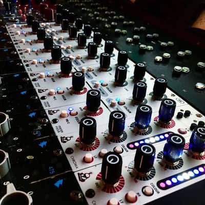 API 16 Channel Line Level 500 Series Console image 4