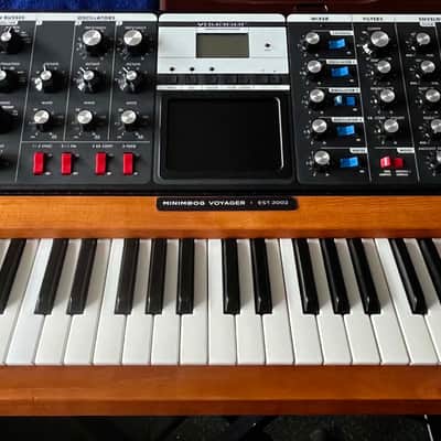 Moog Minimoog Voyager Performer Edition 44-Key Monophonic Synthesizer 2002 - 2015 - Traditional Wood Cabinet
