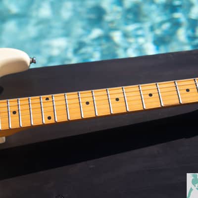 1986 Kramer Striker 100ST  Electric - Banana Headstock - Floyd Rose image 4