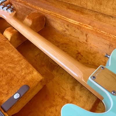 Fender American Vintage 62 Custom Telecaster AVRI 2010-2015 - Surf Green image 6