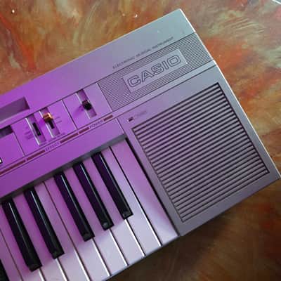Casio CT-370 Casiotone 49-Key Synthesizer 1980s - Silver imagen 4