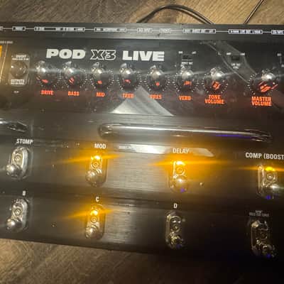 Line 6 POD X3 Live Multi-Effect and Amp Modeler 2007 - 2011 - Black image 5