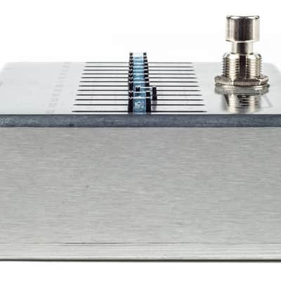 MXR M108S 10-Band Equalizer Silver Effektpedal image 3