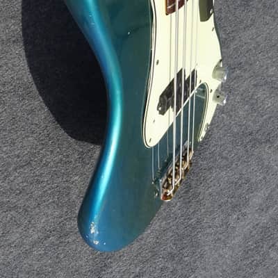 Fender Precision Bass 1963 - Lake Placid Blue - Custom Color image 8