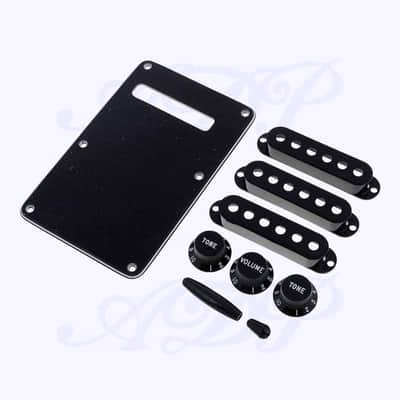 Fender Stratocaster Black Accessory Kit 0991363000 image 1