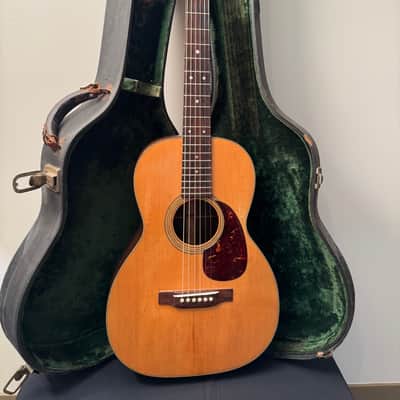 Martin 00-21 1053 - Natural with original Martin hard-shell case image 13