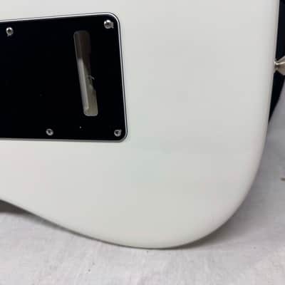 Fender American Performer Stratocaster Guitar with Rexylab Ultimate Strat upgrades/mods + Case 2023 - Arctic White / Rosewood fingerboard image 15