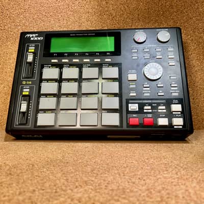 Akai MPC1000 full of upgrades ! – JJOS 2.10 installed – Max RAM 128mb image 2