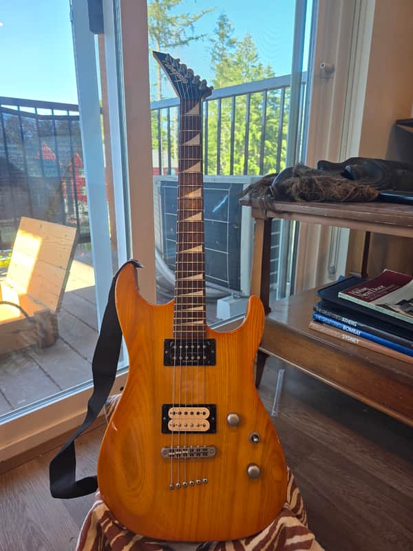 Jackson Dr6 2001 - Maple image 1