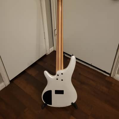 Ibanez SR 305E 2000 - 2025 - White image 4