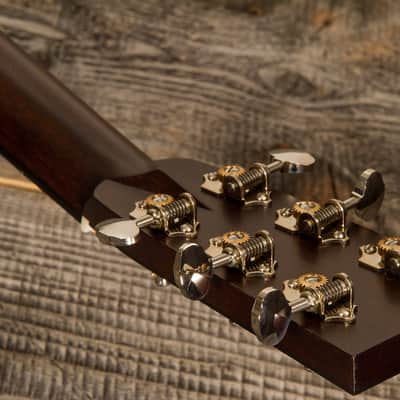 Immagine Collings OM2H CUSTOM ORCHESTRA MODEL EPICEA WENGE EB SATIN NECK DALMATIAN PICKGUARD #32397 - Natural Aged Toner - 6