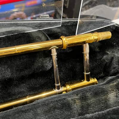 Yamaha YSL446G Trigger Trombone w Case image 8