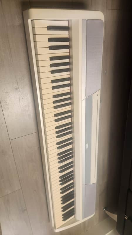 Korg SP-170 Digital Piano Keyboard image 1