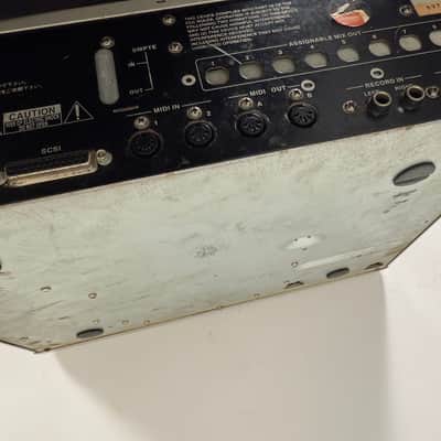 DMX Personally Used MPC2000 image 5