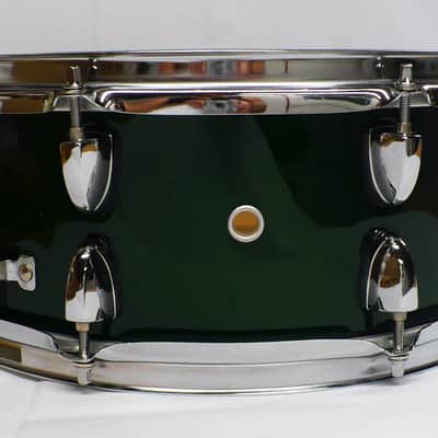 Percussion Plus 14" x 5 1/2" Snare Drum / 8 Lug / Green Sparkle Wrap image 6