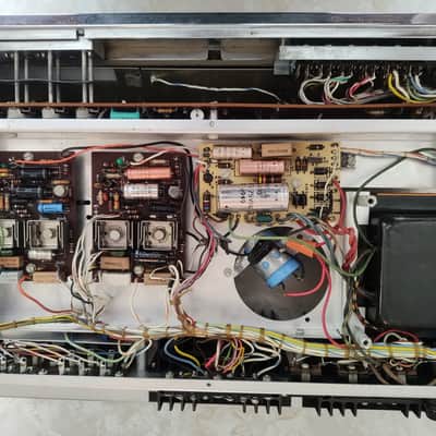 Heathkit AA-1219 amplifier, AJ-1219 Tuner 1977-1981 - Silver and walnut image 4