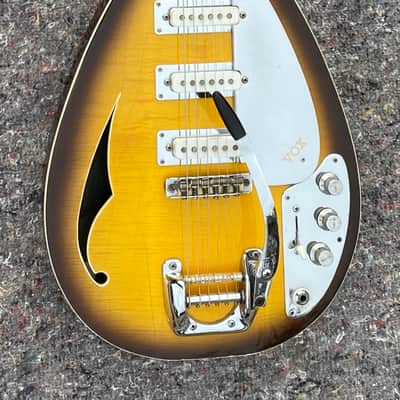 Vox SPITFIRE MARK VI ACOUSTIC 1965 - Sunburst Flammed image 1