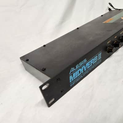 Peavey ULTRAVERB Digital Stereo Multi-Effects Processor w/ power supply image 5