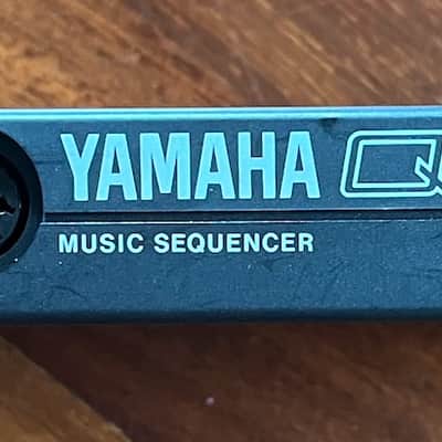 Yamaha QY10 Sequencer 1990 - Black image 3