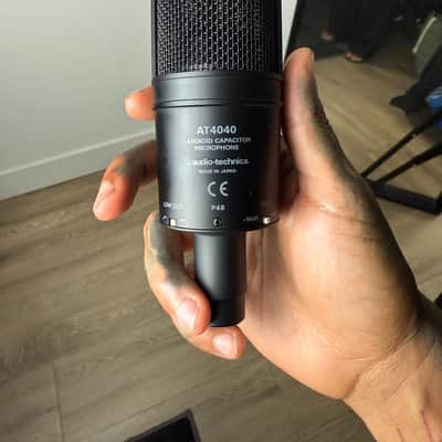 Audio-Technica AT4040 Large Diaphragm Cardioid Condenser Microphone 2010s - Black image 3