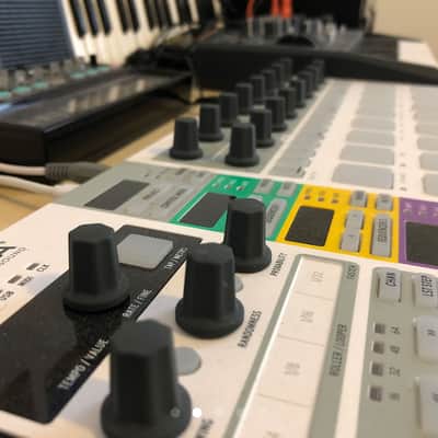 Arturia BeatStep Pro Controller & Sequencer