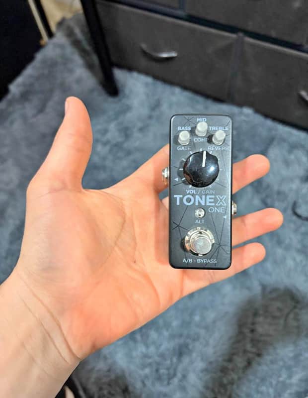 IK Multimedia ToneX One