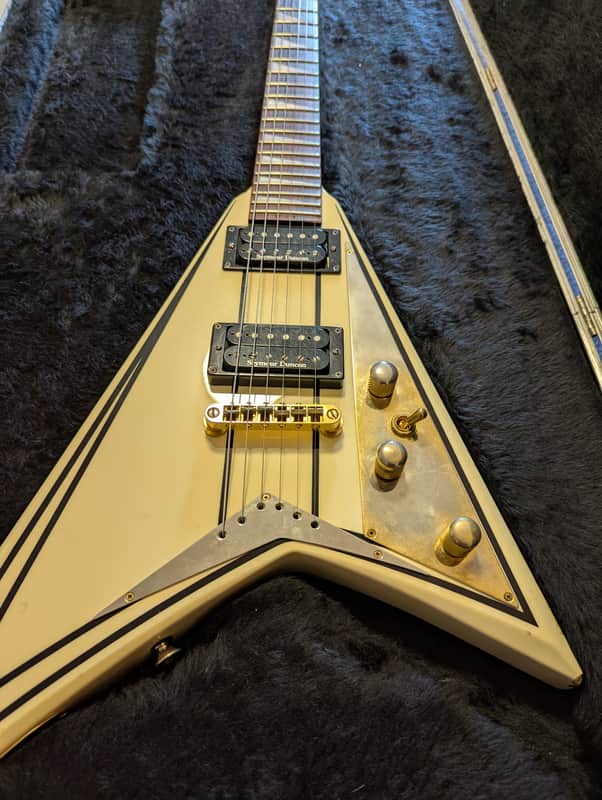Jackson Pro Series RR5 2000 - Ivory (Made in Japan) OHSC image 1