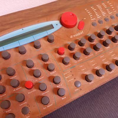 Waldorf Microwave XT Rackmount Wavetable Synthesizer 1998 - Orange