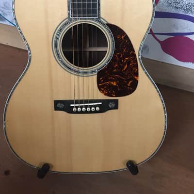 Martin Custom Shop J-45 2011 Natural image 2