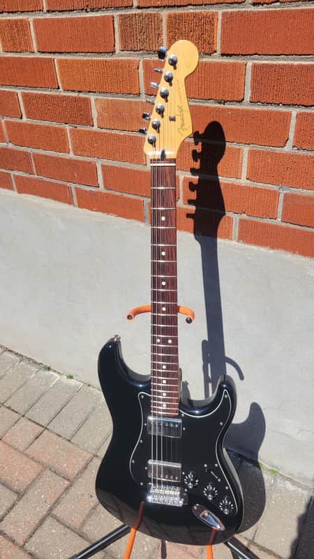 Fender Blacktop Stratocaster HH | Reverb Canada