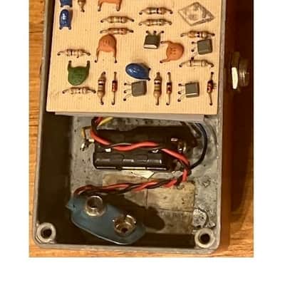 1978 Vintage Analog MXR Dyna Comp Compressor Guitar Effects Pedal with Original Box and Sticker, Made in USA image 7