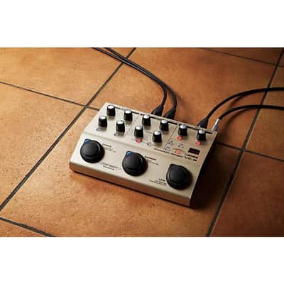 Mint Boss VE-8 Acoustic Singer Multi-Effects Pedal image 5