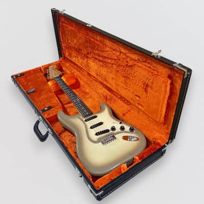 Fender 70th Anniversary Vintera II Antigua Stratocaster Electric Guitar 2024 - Antigua image 13
