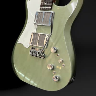 Fiam Mirari 2024 - Aged Pinecrest Green by past Ronin luthier Izzy Lugo. New machined Teacup F-knobs / Vega Trem. NEW, (Authorized Dealer) image 5