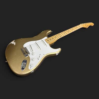 Fender '57 Stratocaster Relic HW '57 Pickups 3,4kg 2022 - Aged HLE Gold - VIDEO image 4