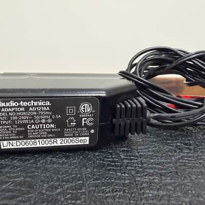 Audio-Technica Wireless Guitar System Receiver & Transmitter ATW-R700 & ATW-T701 image 13