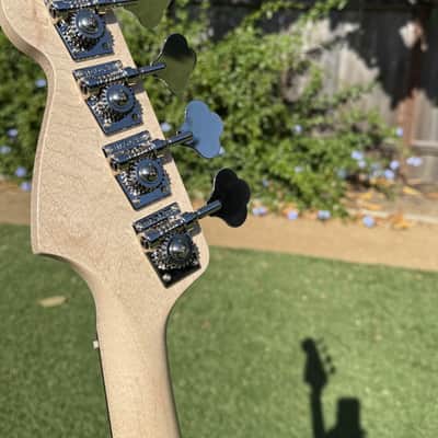Immagine Allparts Jazz Bass Partscaster J-bass style Ice Blue 2026 - Ice Blue - 8