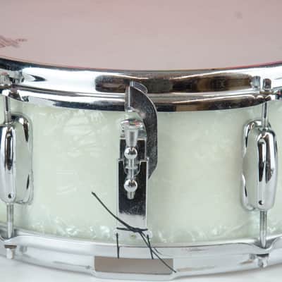 Used Slingerland Student Model Snare Drum - White Marine Pearl 6 lug image 5