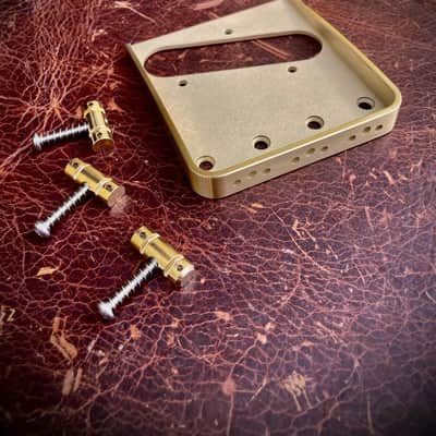 Van Dyke-Harms Brass Telecaster Hybrid Bridge and Compensated Saddle Set-Vintage Spec Mounting 2025 - Brass image 4