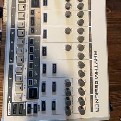 Behringer RD-9 Rhythm Designer 2021 - Present - Silver image 2
