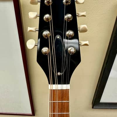 Kentucky KM-140 Solid Spruce Top A-Style Mandolin - Sunburst Finish, Includes Padded Gig Bag image 3
