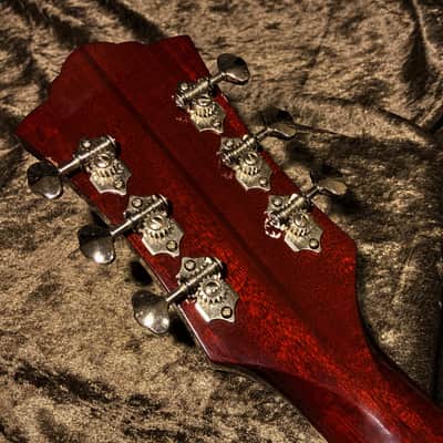 Guild F47 2011 New Hartford Built Cutaway Rosewood Hard to Find Model in Good Condition image 10