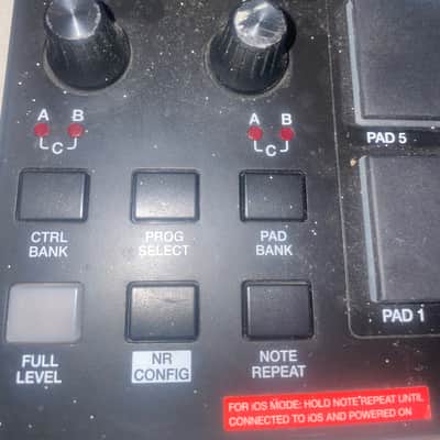 Akai MPD218 2015 - Present - Black image 3