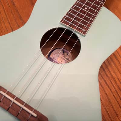 Fender California Coast Series Avalon Tenor Ukulele 2022 - Present - Surf Green image 21