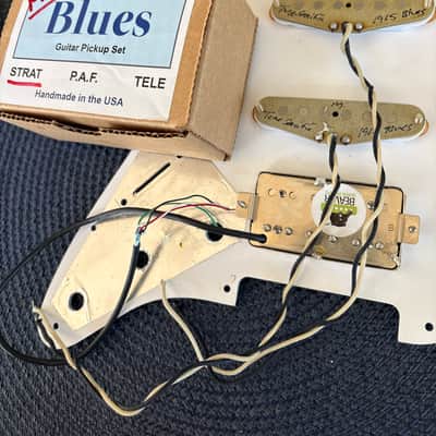 HSS Set - Tone Specific 1965 Blues Strat Neck & Middle, and Beaver custom wound humbucker image 2