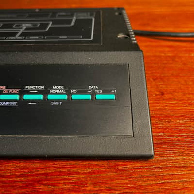 Yamaha TX7 FM Synthesizer / Expander vintagre 1985 - Black dx7 image 3