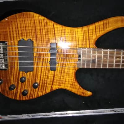 Peavey Millenium 2002 Tiger Maple image 2