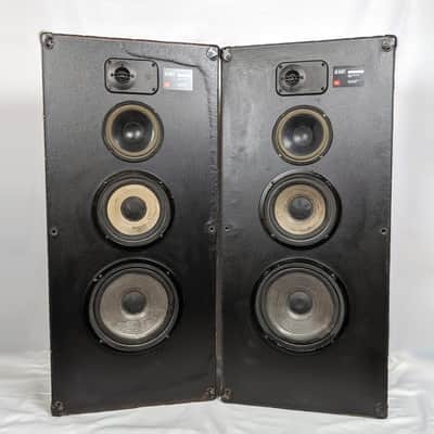 Vintage JBL940 4-Way 300-Watt Stereo Tower Titanium Tweeters Tower Speakers RARE image 1